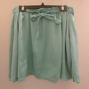Aritzia skirt